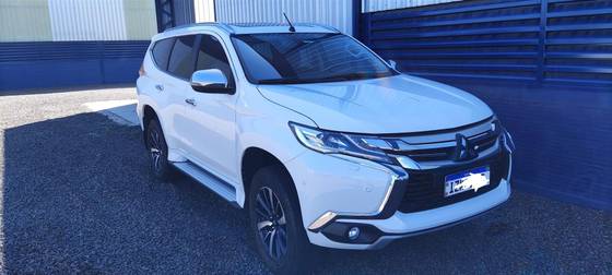 MITSUBISHI PAJERO SPORT 2.4 16V MIVEC TURBO DIESEL HPE AWD AUTOMÁTICO MITSUBISHI PAJERO SPORT 2.4 16V MIVEC TURBO DIESEL HPE AWD AUTOMÁTICO